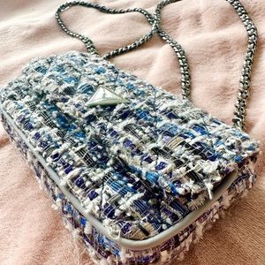 GUESS Tweed Mini Shoulder Bag ✨💙